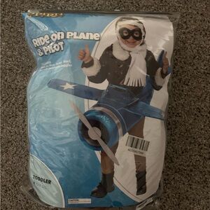 Toddler Ride-On Plane and Pilot Costume one size